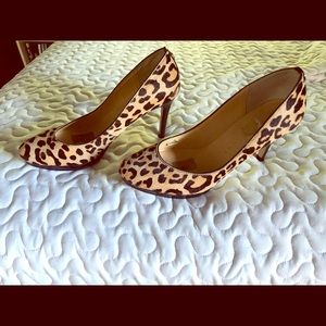 Ivanka Trump Leopard Print Pumps Size 6